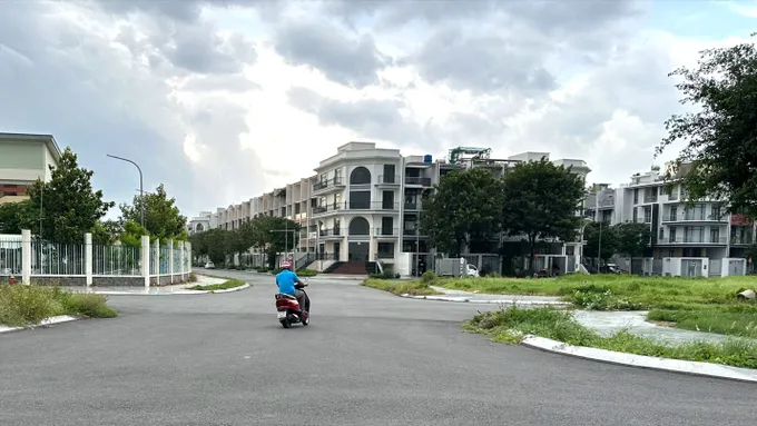 TPHCM tiếp tục rà soát khu vực được miễn giấy phép xây dựng 1 can ho the gio riverside 1